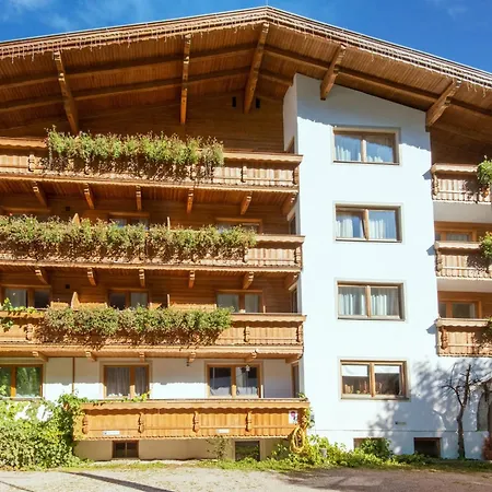 Flat Near Slopes, Cleaning Included *