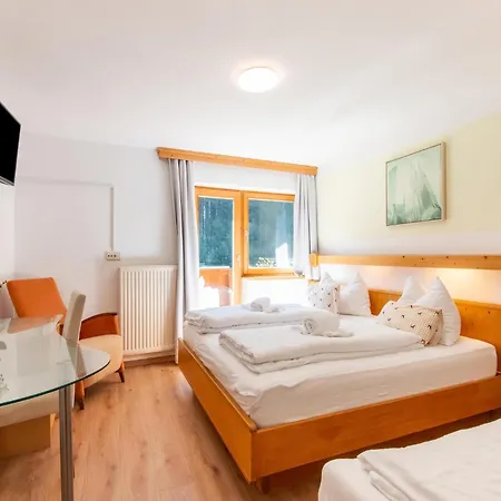 Flat Near Slopes, Cleaning Included דירה *